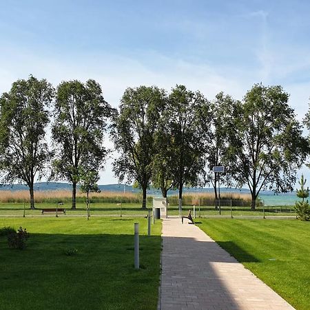 Lelle Resort B20 Балатонлелле Экстерьер фото
