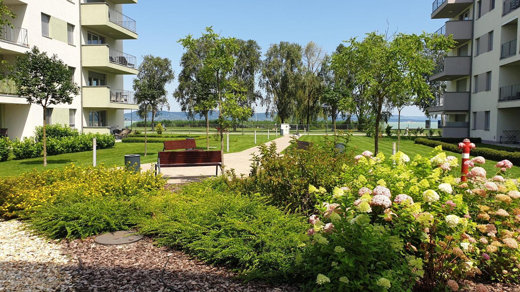 Lelle Resort B20 Балатонлелле Экстерьер фото